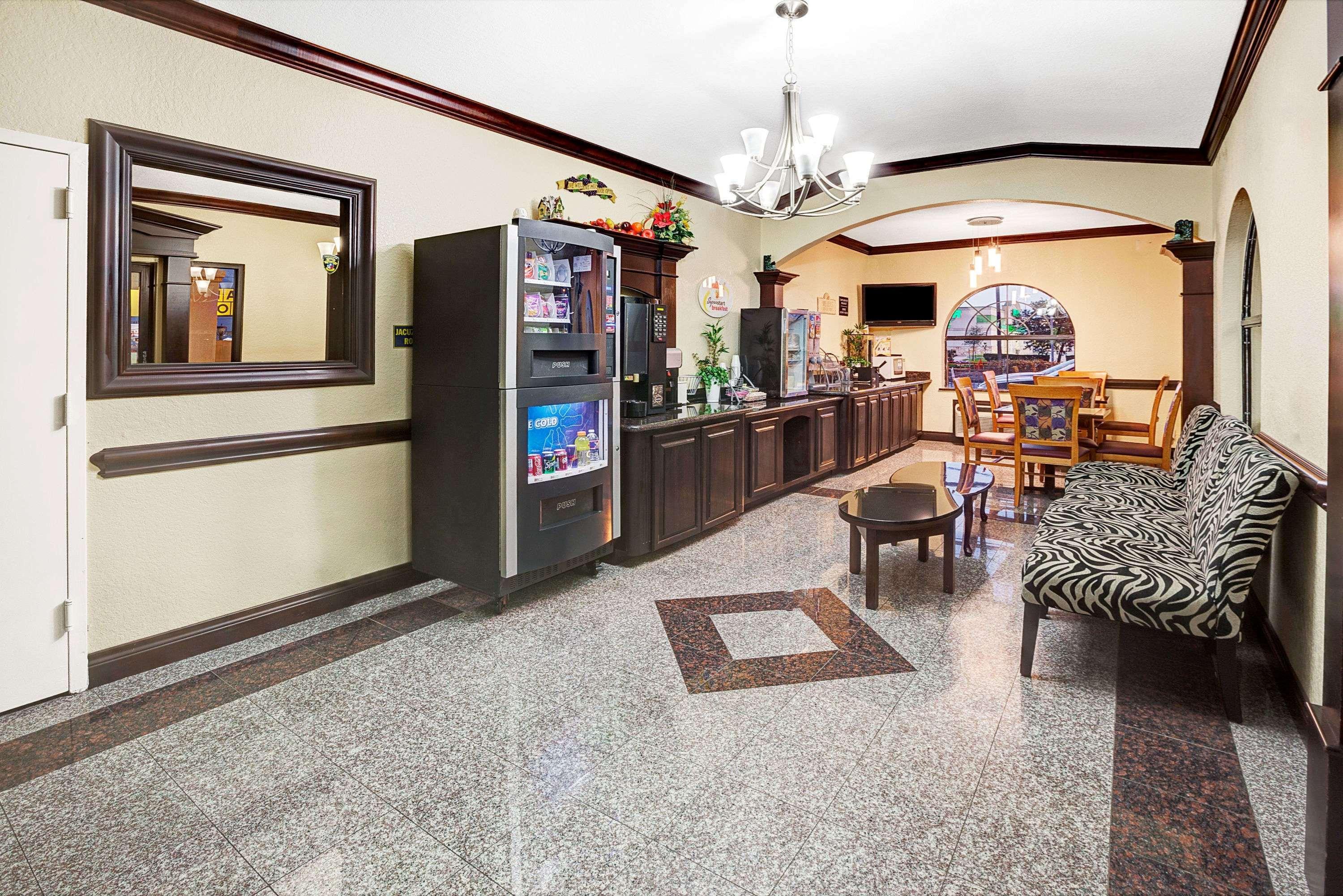 Super 8 By Wyndham Houston Hobby Airport South Hotel Buitenkant foto