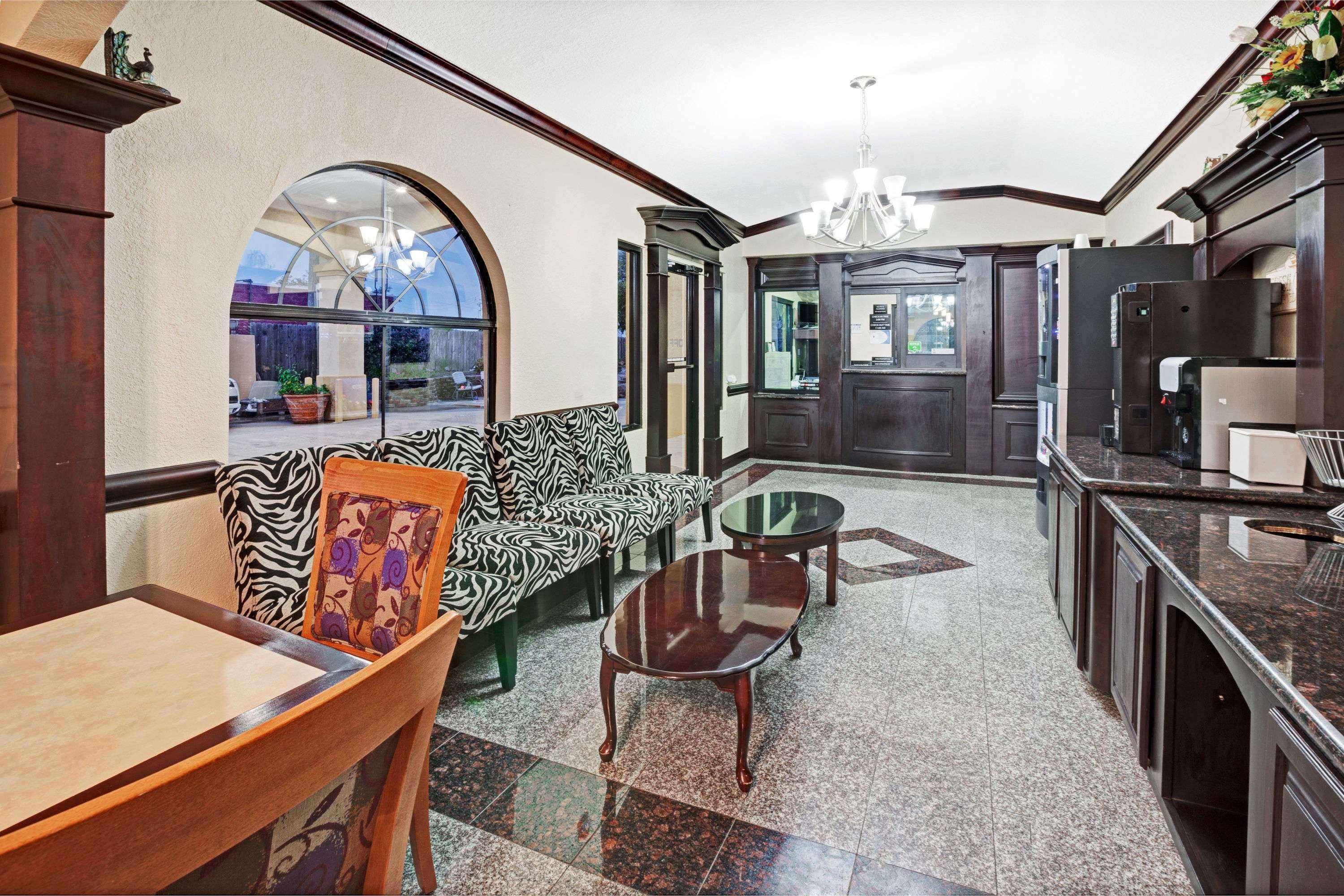 Super 8 By Wyndham Houston Hobby Airport South Hotel Buitenkant foto