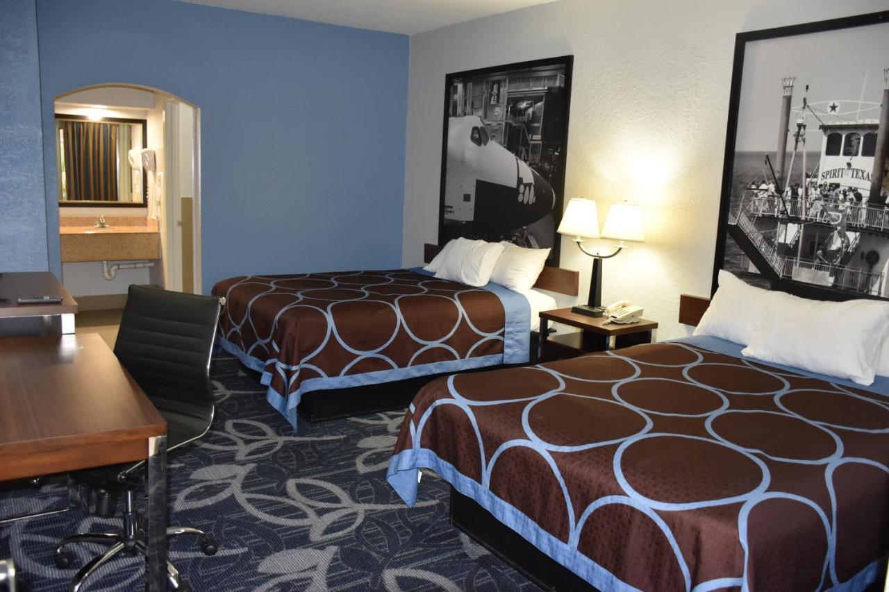 Super 8 By Wyndham Houston Hobby Airport South Hotel Buitenkant foto